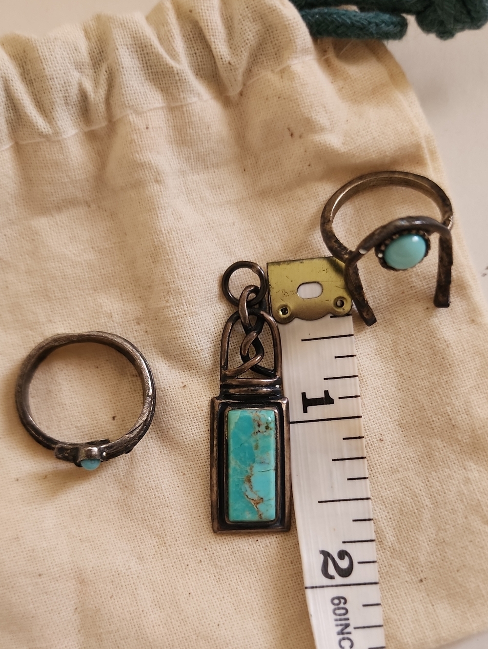 Vintage Turquoise Stone Pendant & 2 Ring Jewelry Set Silver Tone - Picture 10 of 12